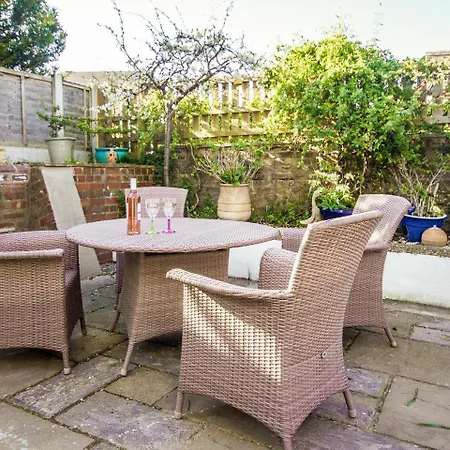 Orchard Leigh Holiday home *